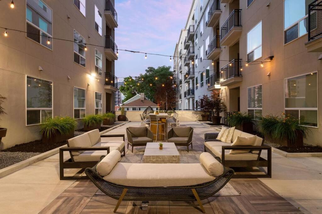 Downtown Walking Oasis With King Bd And City View Salt Lake City Exterior foto